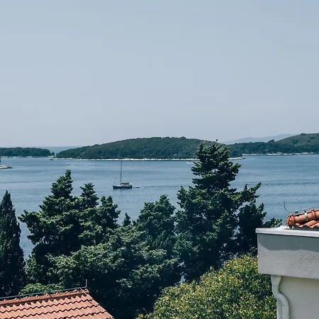 Pharia And - By The Hotel apartamentowy 3*