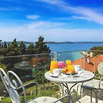 Aparthotel Pharia And - By The