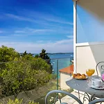 Pharia And - By The 3* Hvar Town