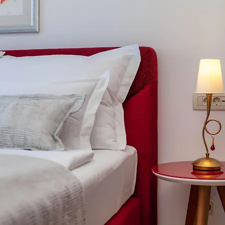 Pharia Hotel&residences Hvar Town