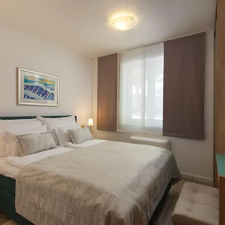 Pharia Hotel & Residences 4*