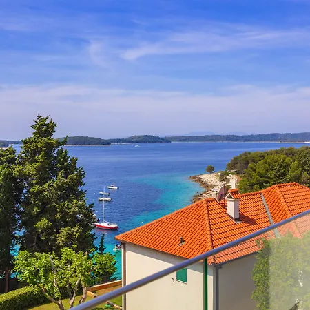 Pharia And - By The هفار