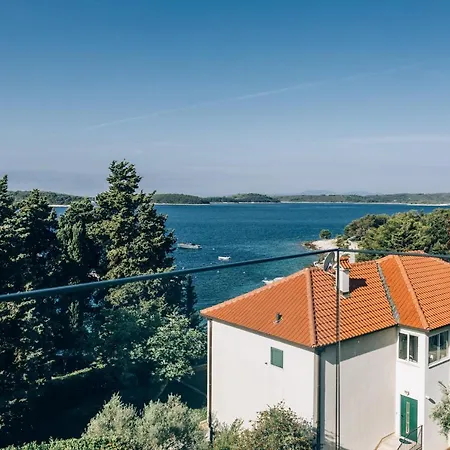 Pharia Hotel & Residences Hvar Town