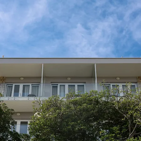 Pharia & Residences 4* Χβαρ
