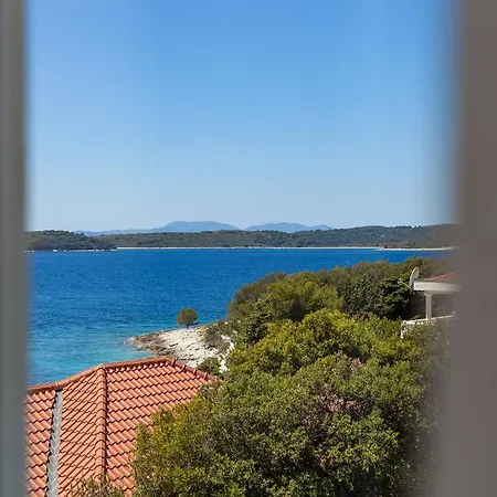 Pharia Hotel & Residences