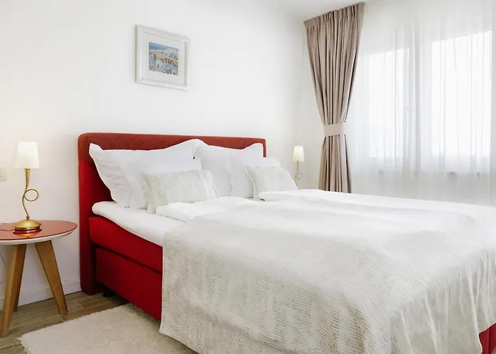 Pharia And - By The アパートホテル 3*