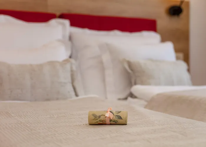 アパートホテル Pharia And - By The